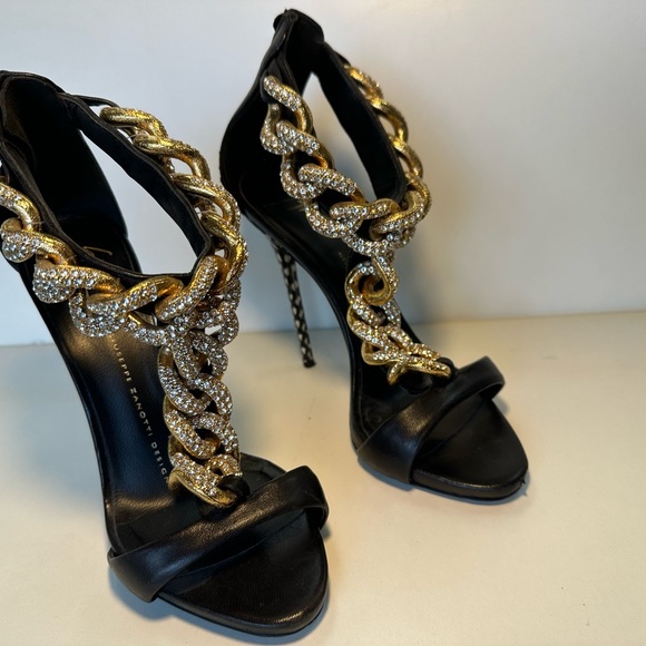 Giuseppe Zanotti heels - Picture 1 of 3